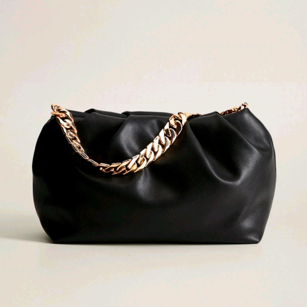 NWT Mango Chain Puffed Bag black gathered